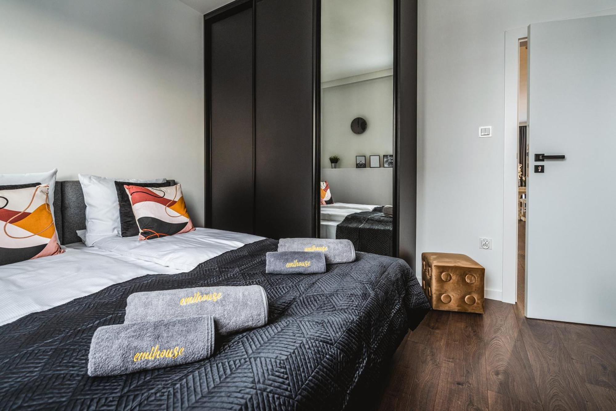 Emihouse Skyline Apartments Ряшів Номер фото